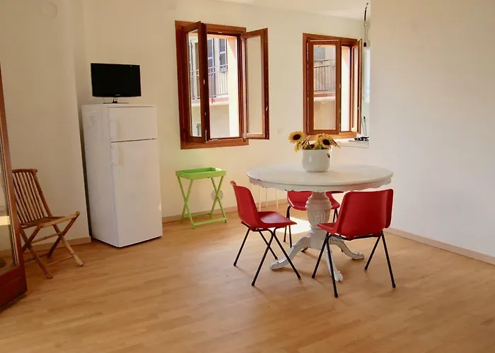 Casa Patrizia * Sueglio